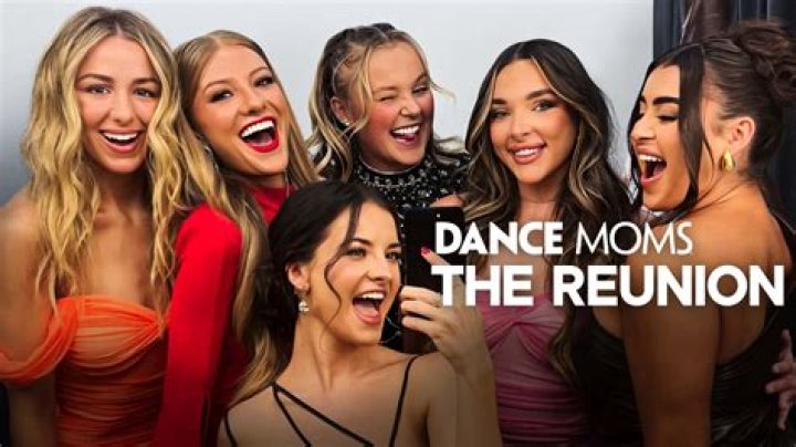 Five Reasons You Should Never, Ever Watch Dance Moms
